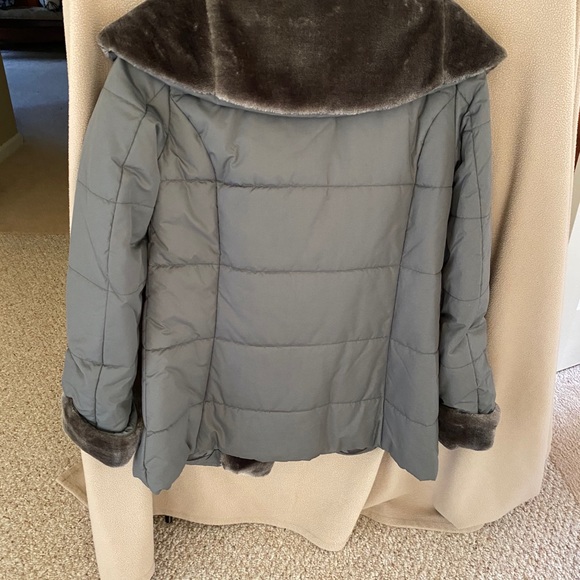 Dennis Basso coat - Picture 2 of 2